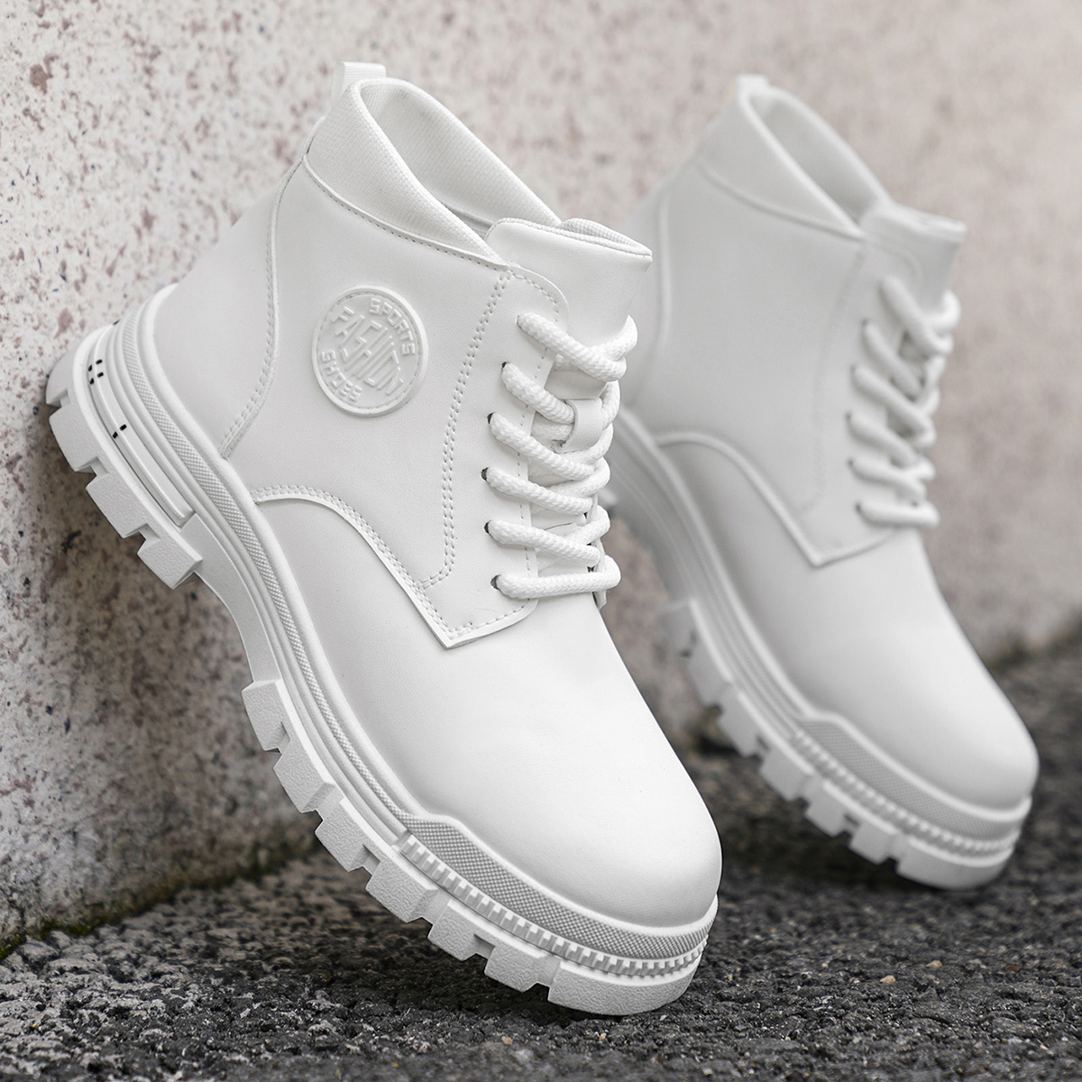 Heren Modieuze witte motorlaar - Men'S Fashion For 45 Years Old recensie en prijs